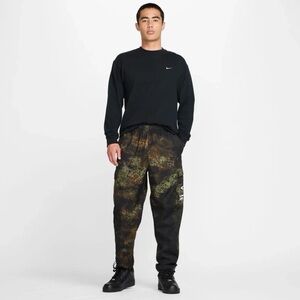 NWT NIKE  AIR PLAY WOVEN AOP CAMO PANT  Men’s Large hunt